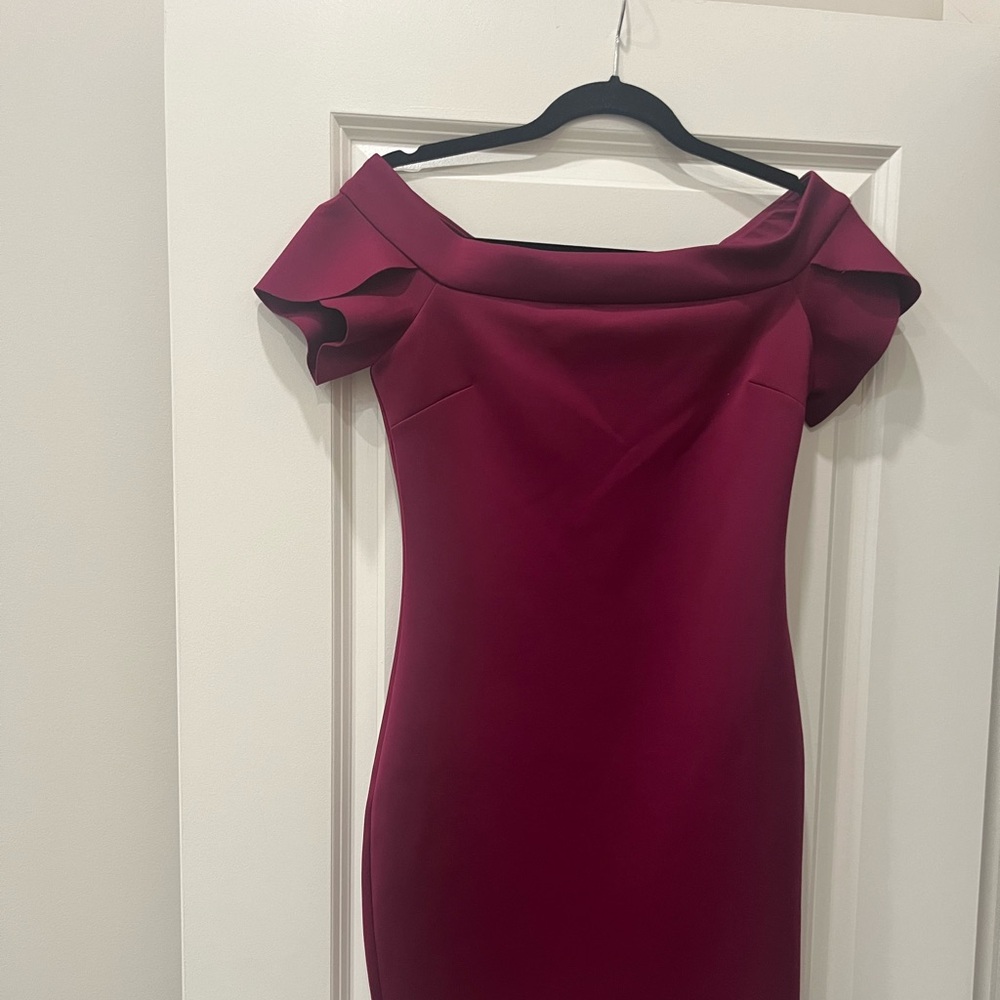 GUESS off the shoulder dress with zipper back